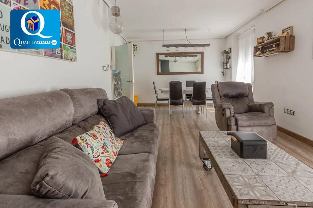 Продажа отдельного шале в  Centro - Zona Alta, Алкой photo 2