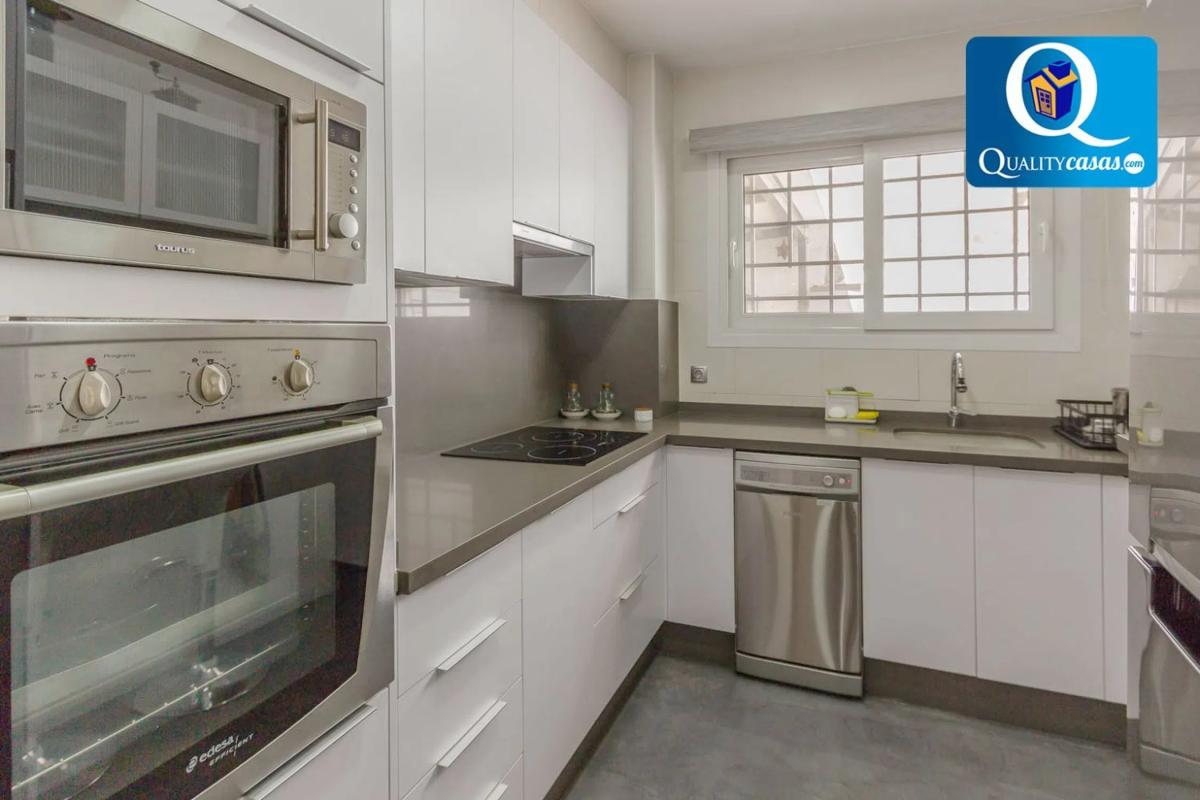 Продажа отдельного шале в  Centro - Zona Alta, Алкой photo 3