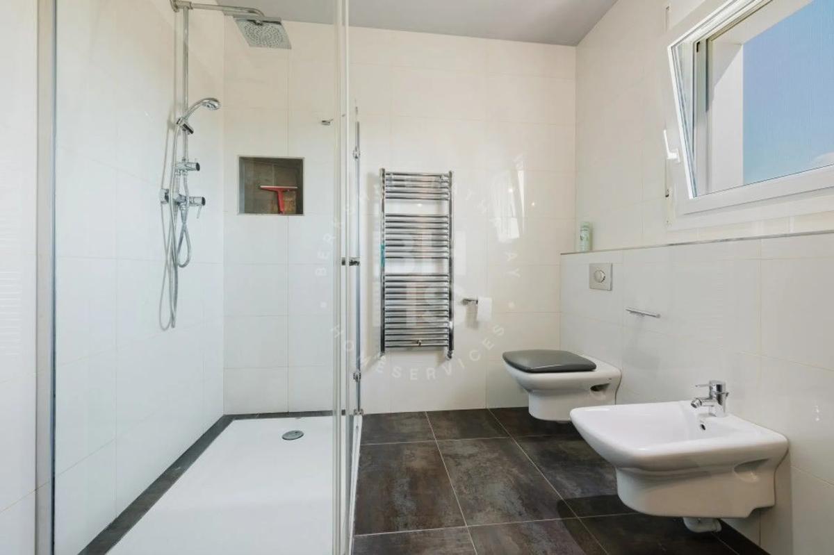 Недвижимость на продажу и в аренду в Испании photo 5