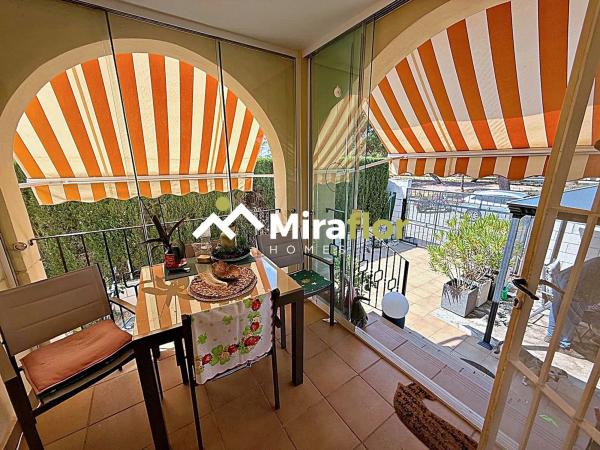 Chalet pareado en avenida del Boticari, 4 thumbnail 1