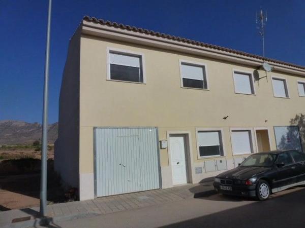 Chalet adosado photo 1