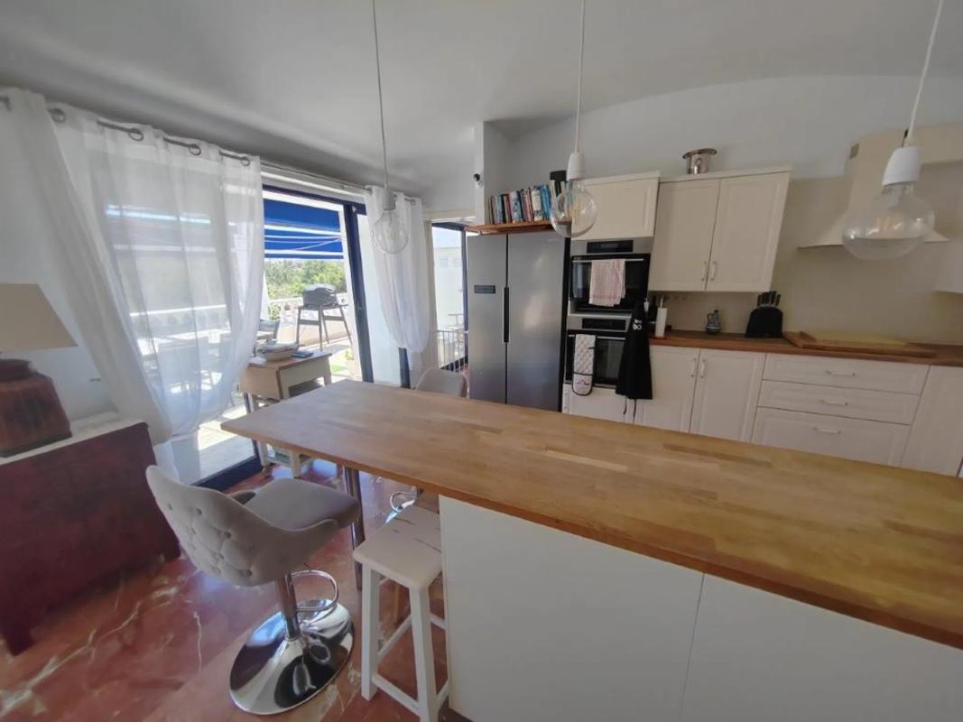 Sprzedaż mieszkania w Polígono Ramblas la R-1, 30, Orihuela
photo 2