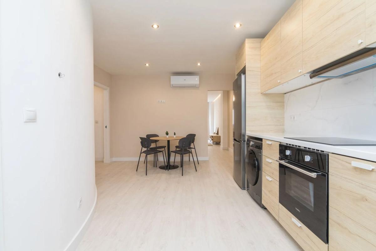 Edificio Residencial de 428m2 en venta en Elche / Elx photo 4