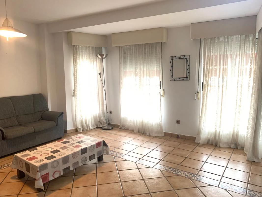 Edificio Residencial de 280m2 en venta en Elche / Elx photo 4