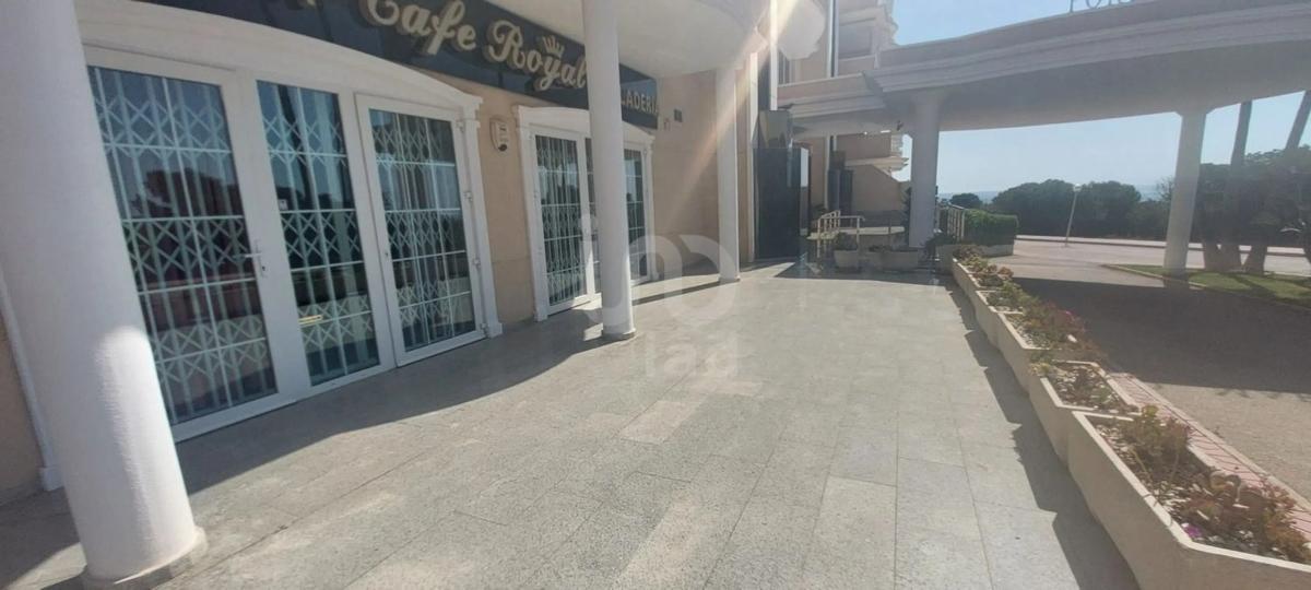 Edificio Residencial de 227m2 en venta en Guardamar del Segura photo 4