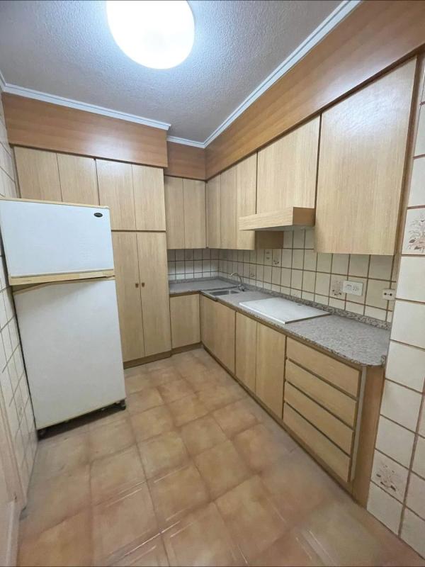 Edificio Residencial de 250m2 en venta en Elche / Elx photo 2