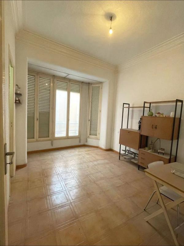 Edificio Residencial de 250m2 en venta en Elche / Elx photo 5