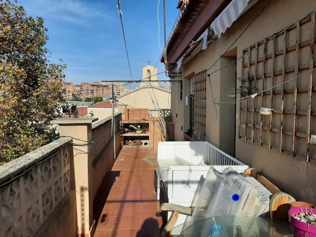 Properties for sale and rent in Spain photo 2