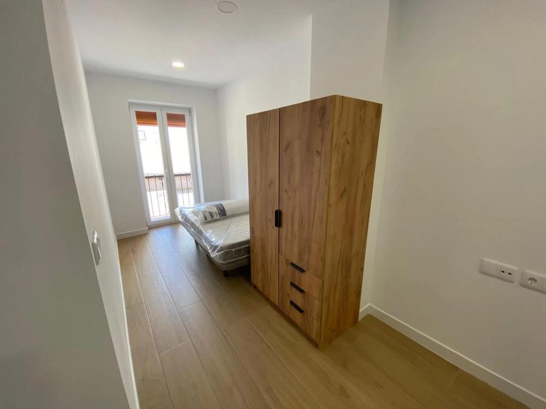 Budynek Mieszkalny o powierzchni 300m2 na sprzedaż w Alcoy photo 2