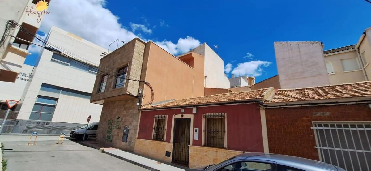 Propiedades en venta y alquiler en España photo 2