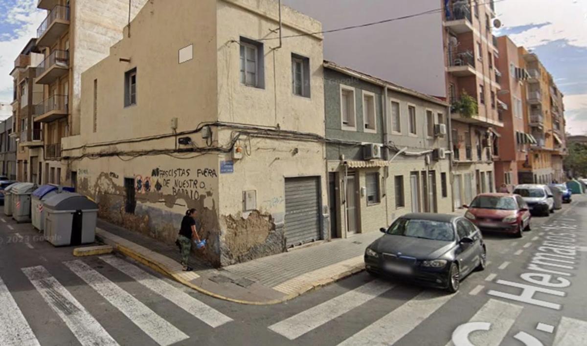 Edificio Residencial de 202m2 en venta en Elche / Elx photo 2