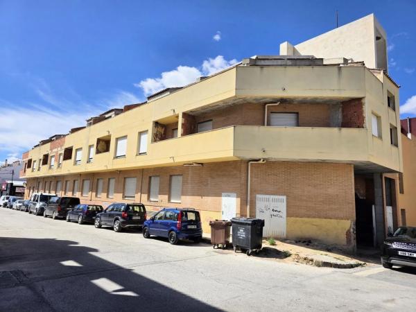 Edificio en calle de Tambor Granaderos photo 1
