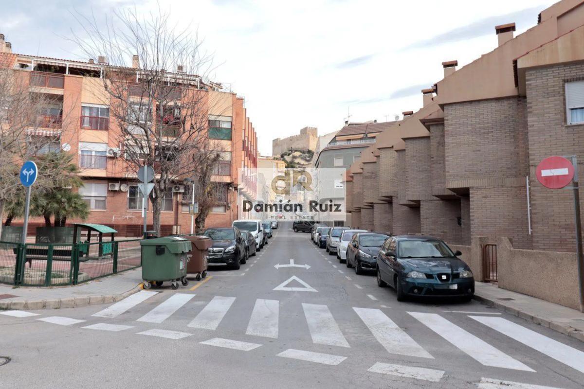 Building Residential of 2549m2 for sale in Petrer photo 2