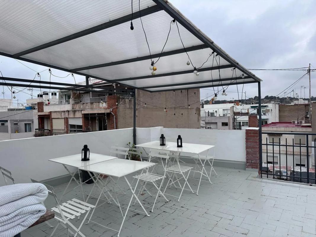 Propiedades en venta y alquiler en España photo 2