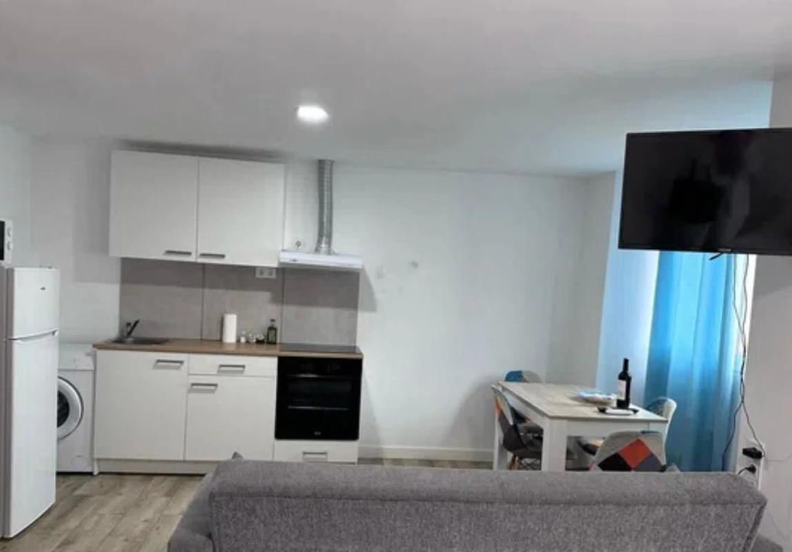 Propiedades en venta y alquiler en España photo 1