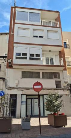 Edificio en Petrer photo
