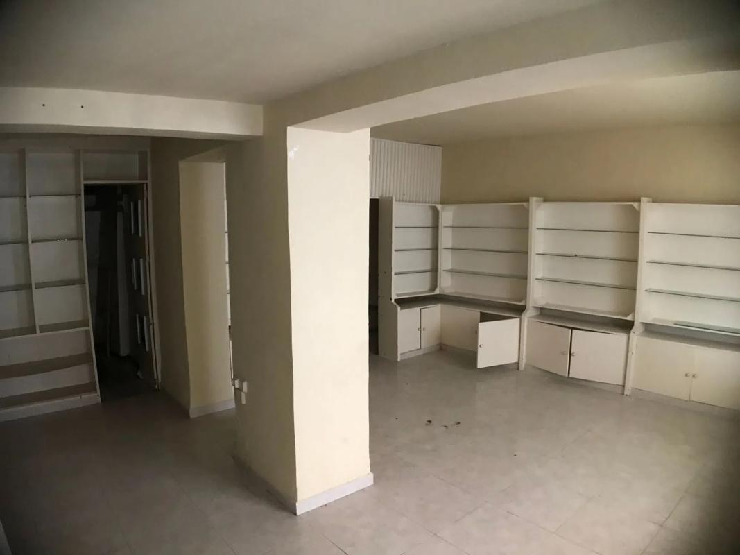 Здание Жилой площадью 316м2 на продажу в Хихона photo 3