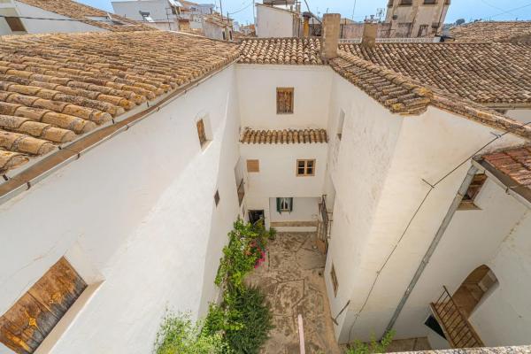 Edificio en Benissa pueblo photo 1