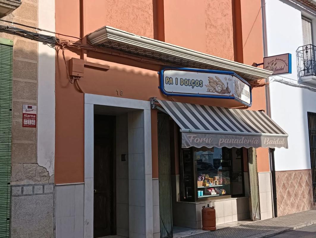 Propiedades en venta y alquiler en España photo 2