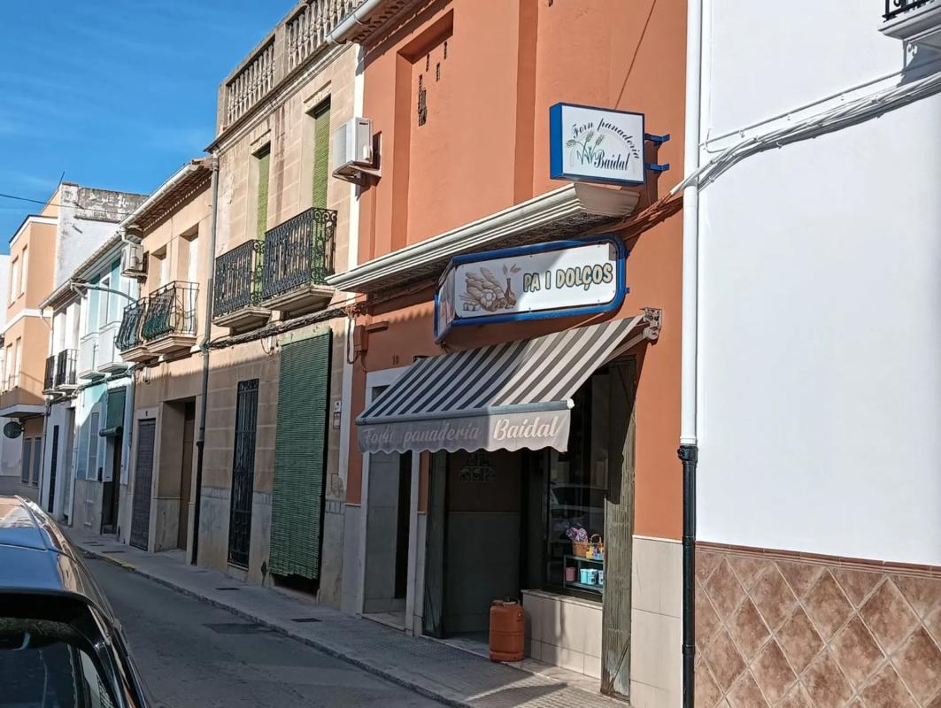 Propiedades en venta y alquiler en España photo 4