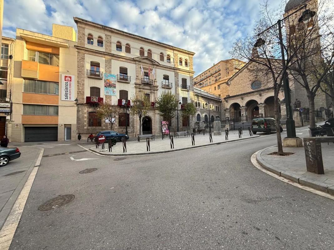Edificio Residencial de 505m2 en venta en Alcoy / Alcoi photo 2