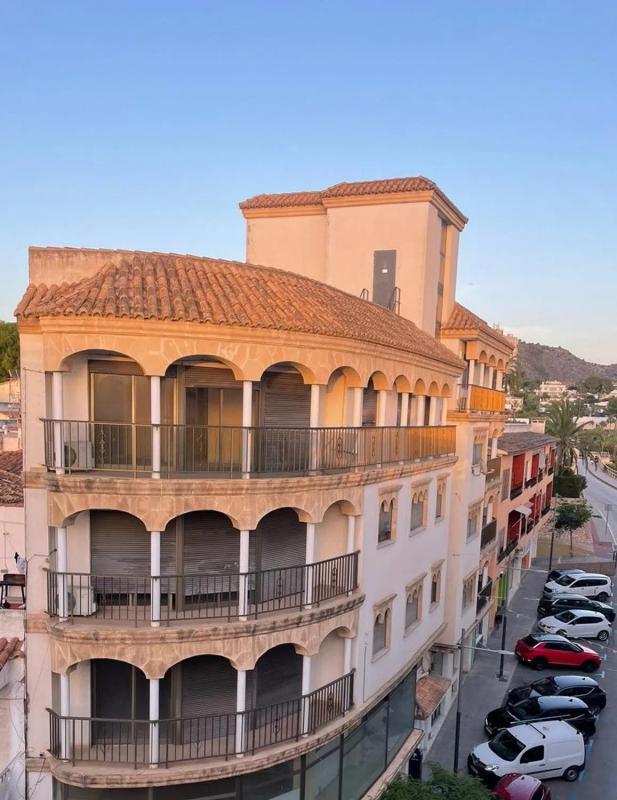 Propiedades en venta y alquiler en España photo 2