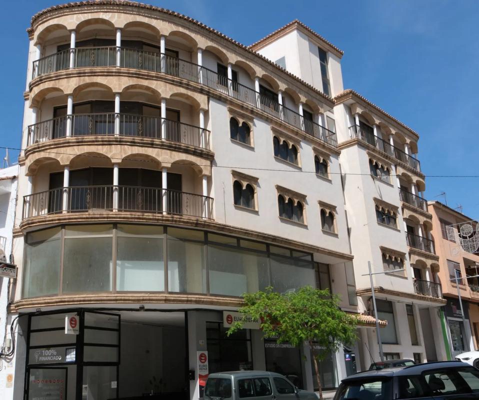 Propiedades en venta y alquiler en España photo 3