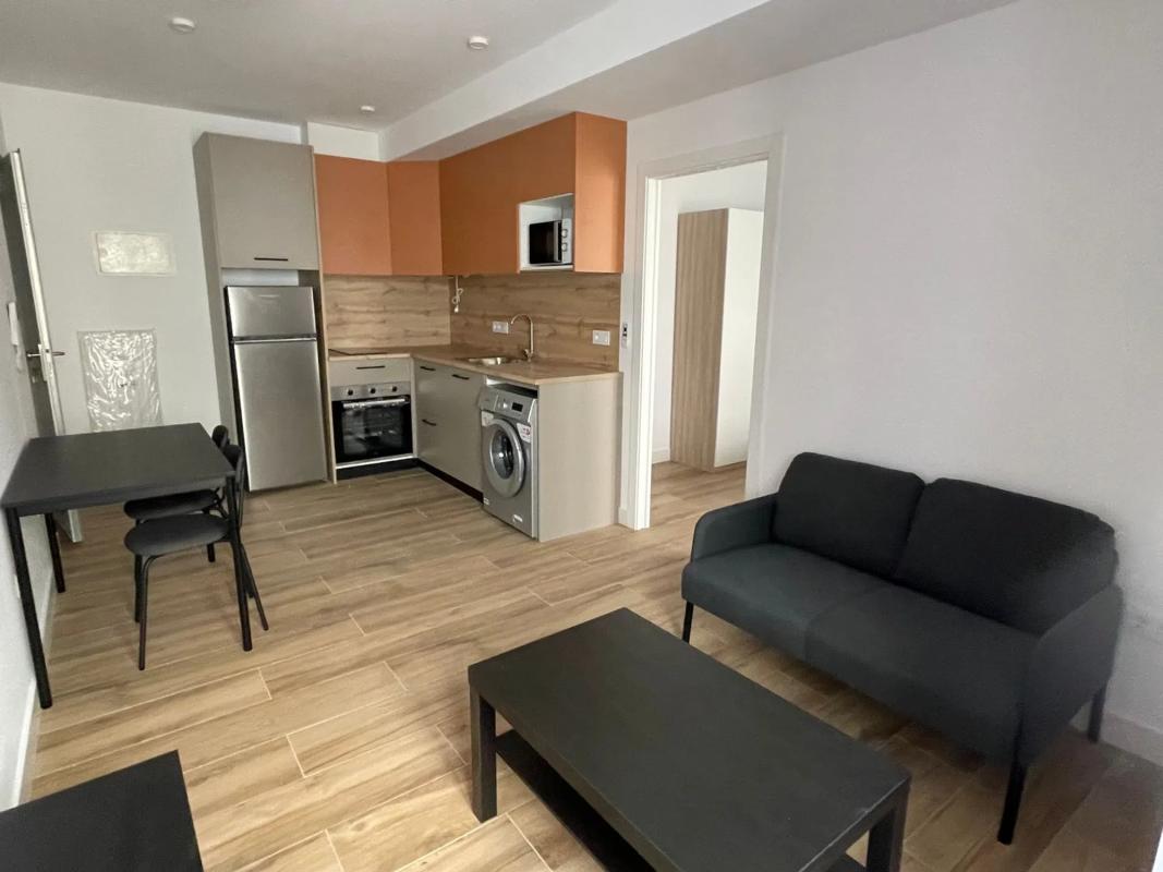Budynek Mieszkalny o powierzchni 480m2 na sprzedaż w Alcoy photo 3