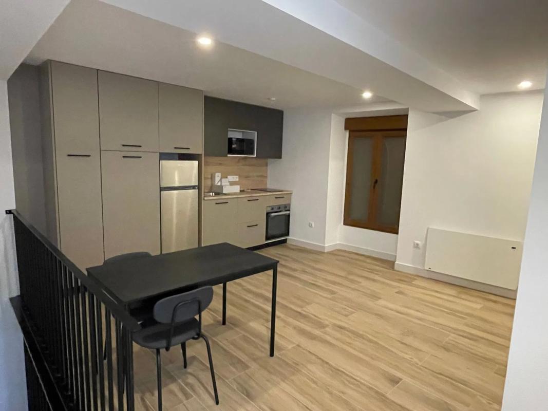 Budynek Mieszkalny o powierzchni 480m2 na sprzedaż w Alcoy photo 5
