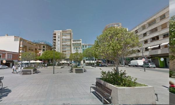 Edificio en plaza de la Glorieta photo 1