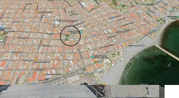 Edificio en plaza de la Glorieta thumbnail 1