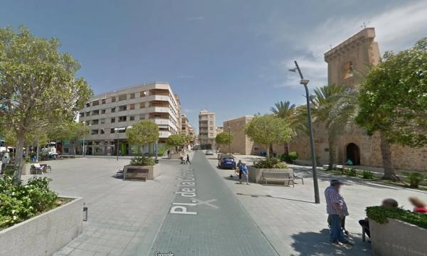 Edificio en plaza de la Glorieta photo 3
