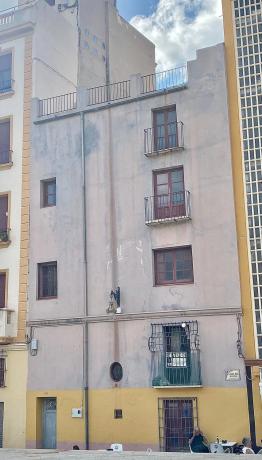 Edificio residencial en plaza Nueva, 2 photo 1