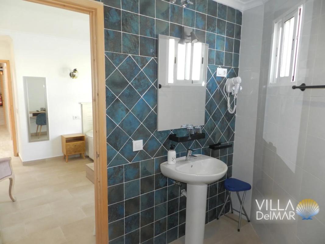 Propiedades en venta y alquiler en España photo 2