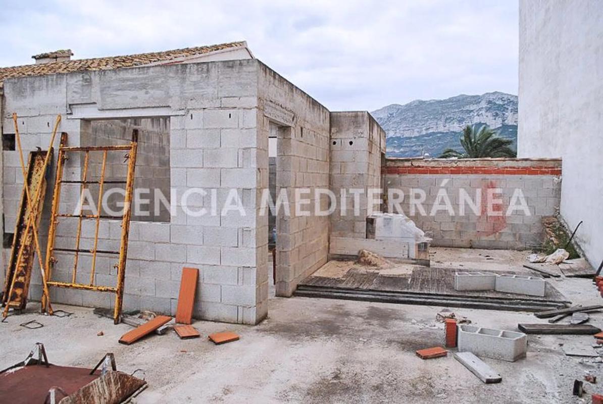 Propiedades en venta y alquiler en España photo 2