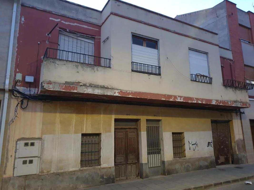 Building Residential of 320m2 for sale in Villena photo 1