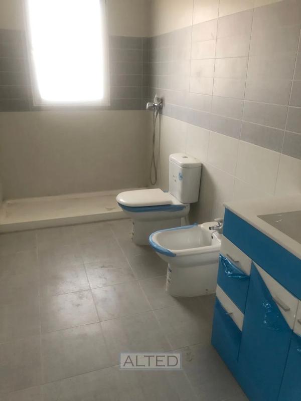 Edificio Residencial de 300m2 en venta en Cañada photo 2
