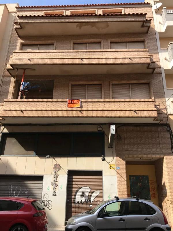Propiedades en venta y alquiler en España photo 3