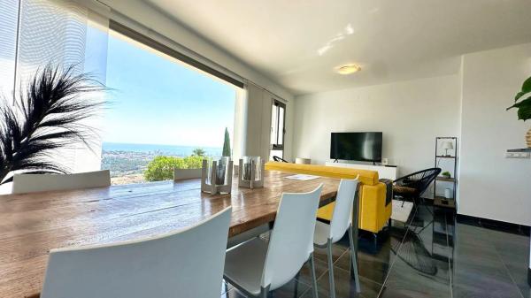Chalet adosado photo 1
