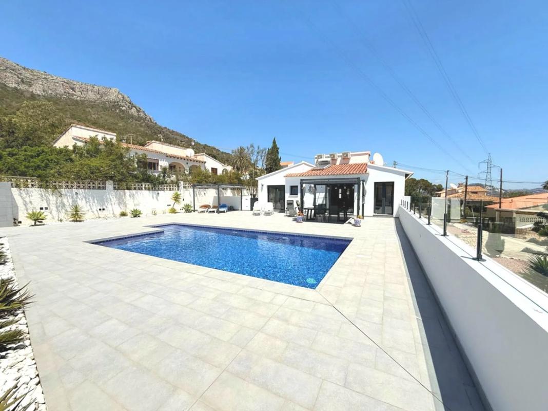 Venta de chalet independiente en Oltamar-Cucarres, Calpe
 photo 3