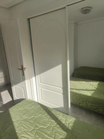 Piso en venta en  Calle Gregal, Calpe photo 2
