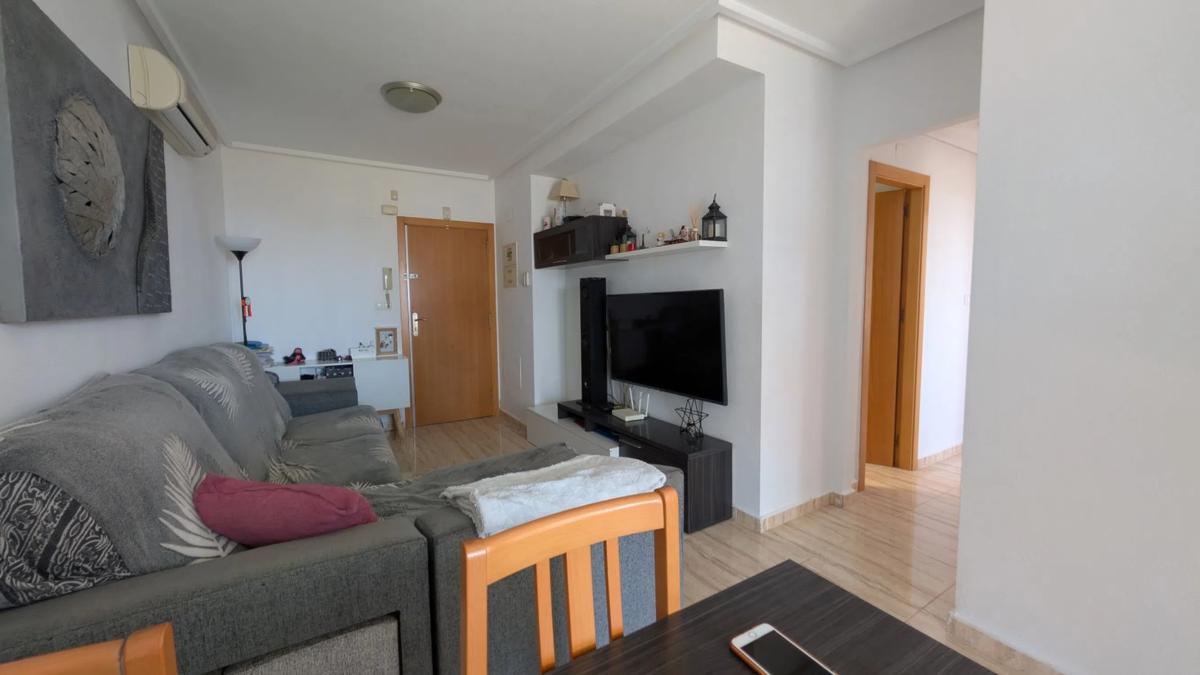 Sale of apartment in Calle Presidente Adolfo Suárez, 18, Benidorm
 photo 4