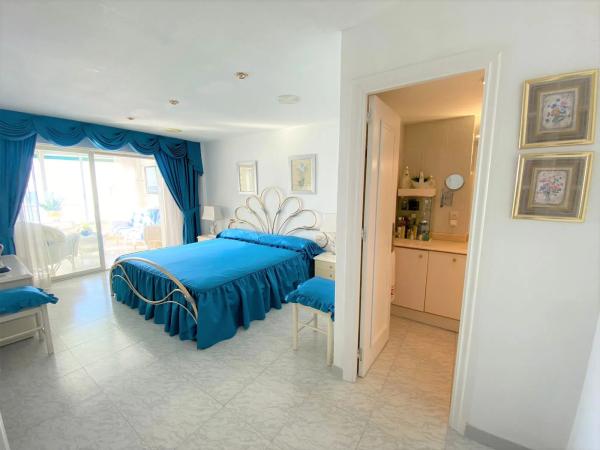Apartment for sale in  Avenida de Madrid, Benidorm photo 1