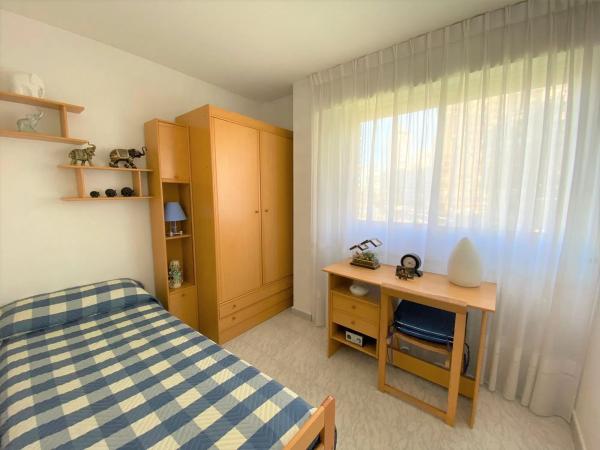 Apartment for sale in  Avenida de Madrid, Benidorm photo 2