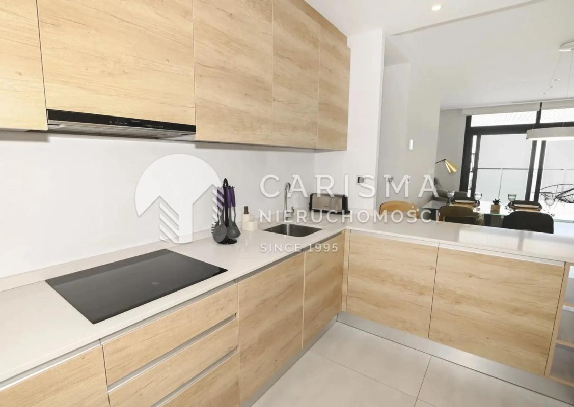 Продажа квартиры на Avenida Republica Argentina s/n, Бенидорм
photo 1