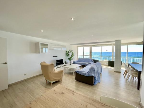 Apartment for sale in  Playa de Levante, Benidorm photo 4