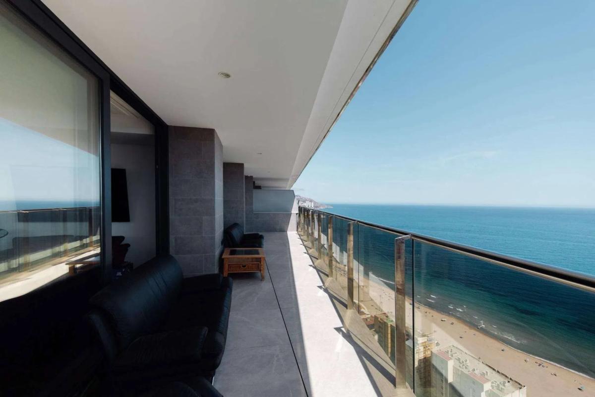 Sale of apartment in Playa de Poniente, Benidorm
photo 5