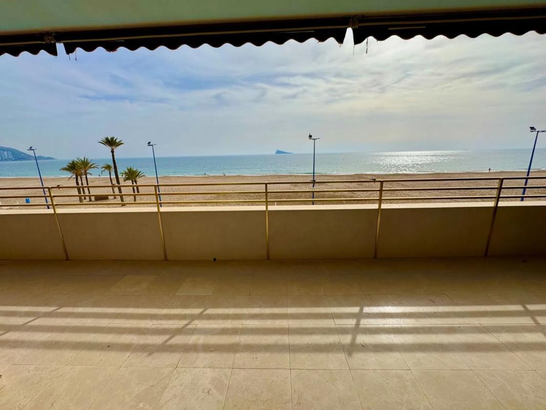 Venta de piso en Playa de Poniente, Benidorm
photo 3