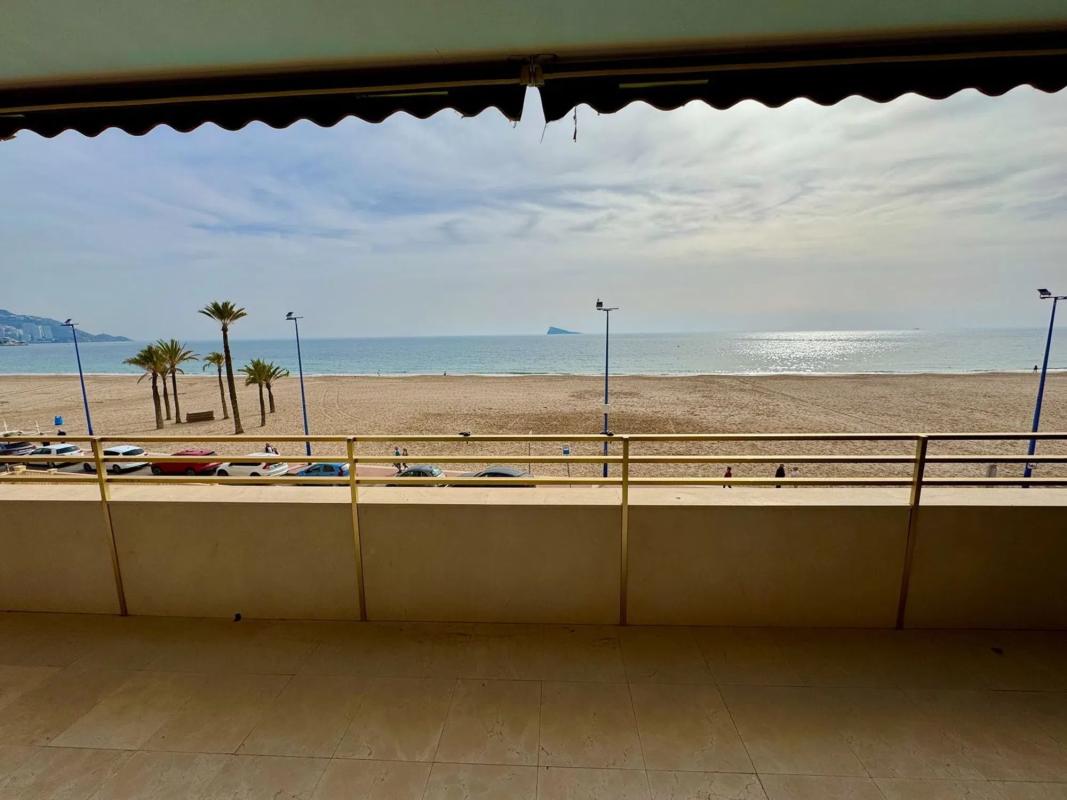 Venta de piso en Playa de Poniente, Benidorm
photo 4