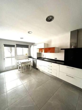 Casa independiente en avenida de Montecarlo thumbnail 2